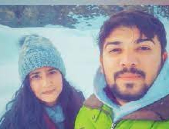 कार में शादी की बात को लेकर झगड़ा हुआ... मोबाइल केबल से गला घोंटा, फ्रिज में रखी बॉडी