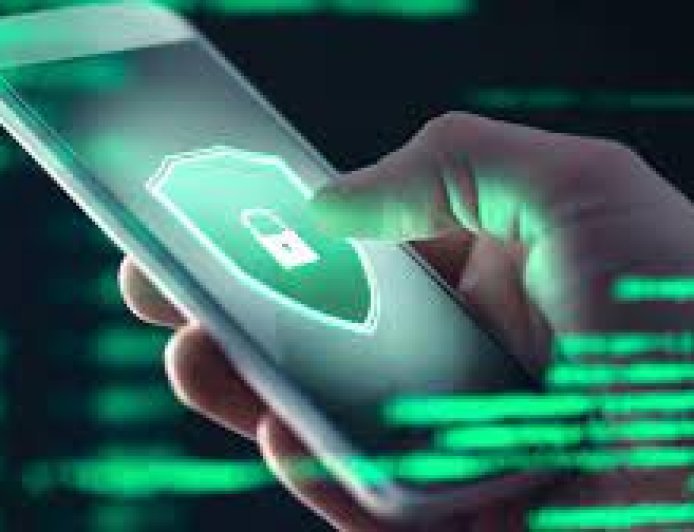 भोपाल में एक कॉल से किया मोबाइल हैक ; वॉट्सऐप के जरिए पीड़ित के दोस्त से ठगे एक लाख रुपये